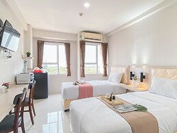 Simple Studio (No Kitchen) At Elvis Tower Apartment