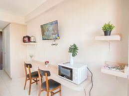 Simple Studio (No Kitchen) At Elvis Tower Apartment