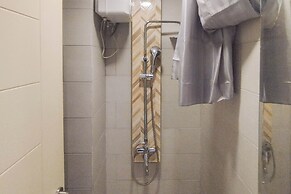 Compact Designed Studio At Anderson Supermall Mansion Apartment
