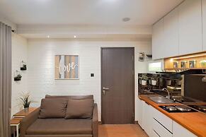 Modern And Comfy 2Br Apartment Mekarwangi Square Cibaduyut