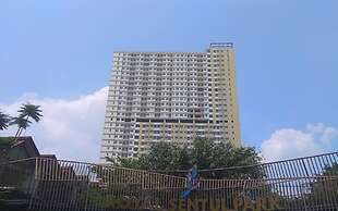Cream Tone 1Br At Royal Sentul Park Apartment