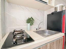 Basic 1Br Apartment At Vittoria Residence
