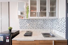 Modern Look Studio At Apartment Collins Boulevard