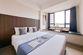 Modern Look Studio At Apartment Collins Boulevard