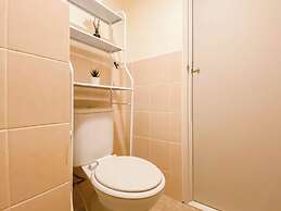 Standard 2Br At Podomoro Golf View Apartment