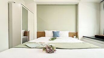 Ivory Studio At Collins Boulevard Apartment