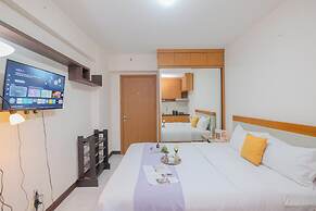 Standard Studio Room At Cinere Resort Apartment
