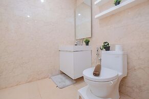Compact Designed 1Br Apartment L'Avenue Pancoran