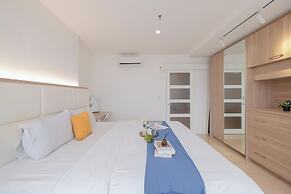 Compact Designed 1Br Apartment L'Avenue Pancoran