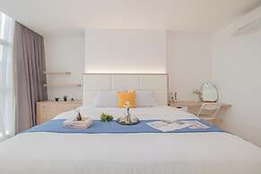 Compact Designed 1Br Apartment L'Avenue Pancoran