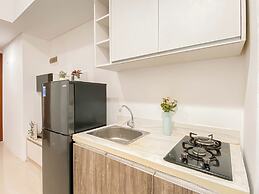 Basic Look 1 Br At Vittoria Residence Apartment