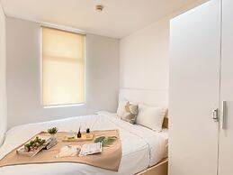 Basic Look 1 Br At Vittoria Residence Apartment