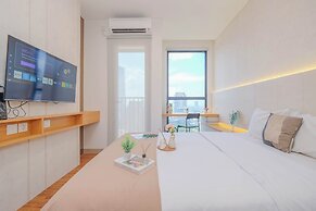 Standard Studio At Apartment Ciputra World 2