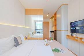 Standard Studio At Apartment Ciputra World 2