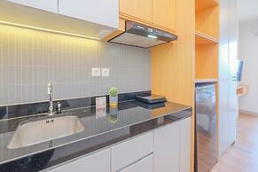 Standard Studio At Apartment Ciputra World 2