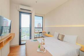 Standard Studio At Apartment Ciputra World 2