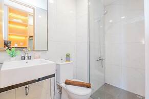 Standard Studio At Apartment Ciputra World 2