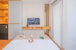 Standard Studio At Apartment Ciputra World 2