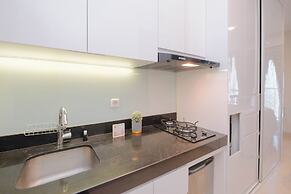 Modern Studio At Ciputra World 2 Apartment