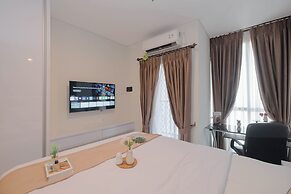 Modern Studio At Ciputra World 2 Apartment