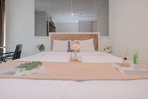 Modern Studio At Ciputra World 2 Apartment