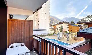 Comfortable Studio Central Location Balcony