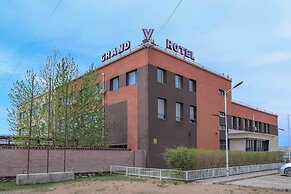 V Hotel & Event Hall
