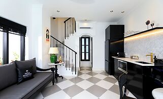 Villa Martini Beachside 5