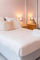 Reading Retreat 1 Bed With Private Parking