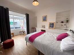 4-bedrooms - Perfect for Those Working in Bridgend