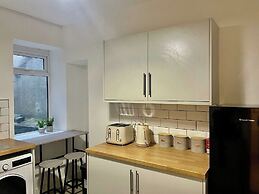 Cozy & Spacious 3-bedroom Home