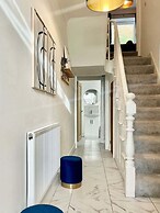 Cozy & Spacious 3-bedroom Home