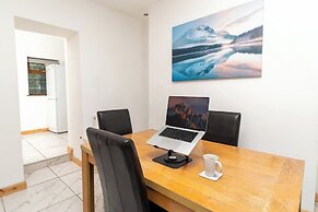 Spacious & Comfortable 2-bedroom Home