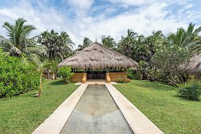 Bar Reef Resort
