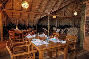 Bar Reef Resort