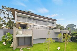 Calma Villa by Kozystay - Bandung