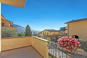 Comfortable House With Pool&lovely View