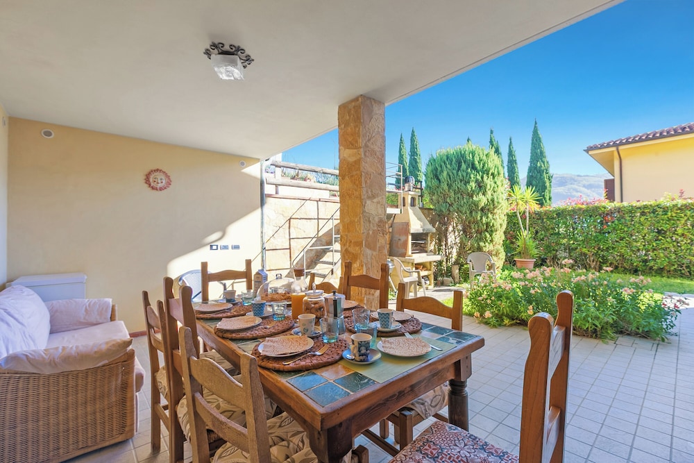 Comfortable House With Pool&lovely View