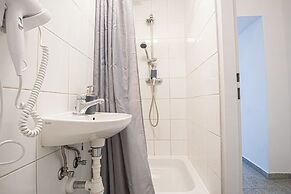 Simple 1BR Studio for a Relaxing Stay