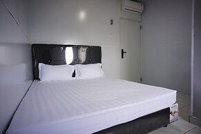 OYO 94903 Akasia Guesthouse