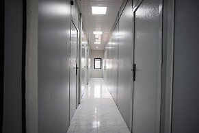 OYO 94903 Akasia Guesthouse