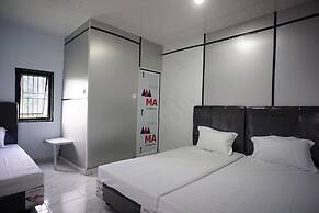 OYO 94903 Akasia Guesthouse