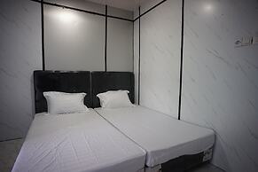 OYO 94903 Akasia Guesthouse
