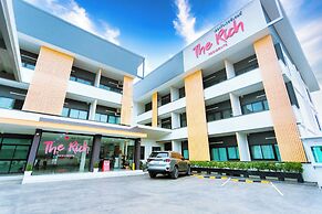 The Rich Hotel