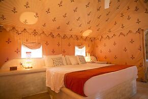 Dolphin Beach Resort
