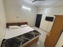 Hotel Awadh Pearl
