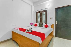 Hotel Awadh Pearl