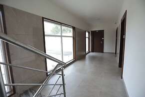 Arthana Residency Hotel