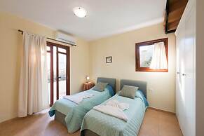 Villa Persephone in Plaka