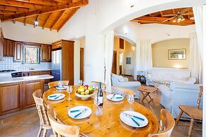 Villa Sea Pines in Nea Dimmata
